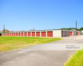 Photo 4 of A-R Storage - 2220 North 27th Street, Nederland, TX