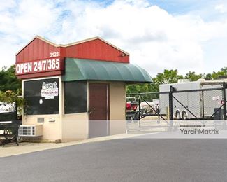 Photo 2 of Accent Self Storage - 3123 North Roan Street, Johnson City, TN