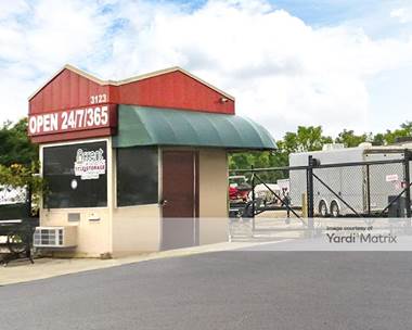 Storage Units for Rent available at 3123 North Roan Street, Johnson City, TN 37601