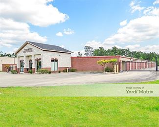 Photo 2 of Holmes Self Storage - 5125 Westgate Lane, Lumberton, TX