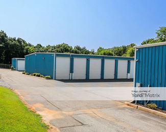 Photo 2 of Oak Ridge Storage - 1422 Oak Ridge Place, Hagerstown, MD