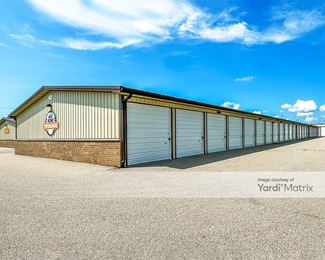 Photo 4 of Big Ring Storage - 1101 North Bluemound Drive, Appleton, WI