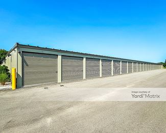 Photo 2 of Spare Space Self Storage - 1564 Leonard Point Road, Oshkosh, WI
