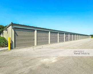 Photo 4 of Spare Space Self Storage - 1564 Leonard Point Road, Oshkosh, WI