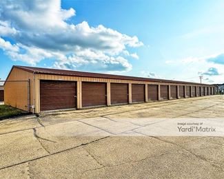Photo 3 of Stor-It Storage - 1940 South Washburn Street, Oshkosh, WI