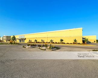 Photo 2 of CubeSmart Self Storage - 1300 South Koeller Street, Oshkosh, WI