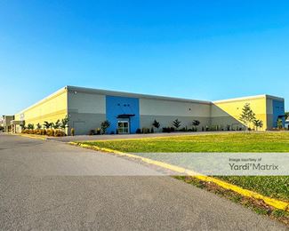 Photo 4 of CubeSmart Self Storage - 1300 South Koeller Street, Oshkosh, WI