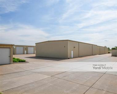 Storage Units for Rent available at 6403 Elmore Avenue, Davenport, IA 52807