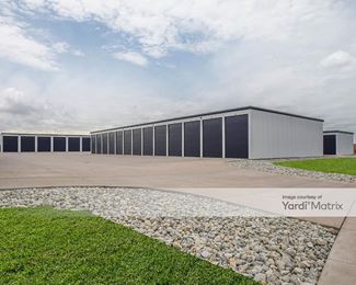 Photo 4 of Blackhawk Trail Storage - 3214 South 16th Avenue, Eldridge, IA