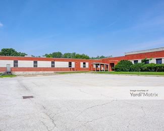 Photo 4 of Storage of America - 2832 5th St, Rock Island, IL
