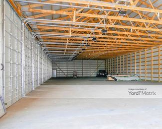 Photo 4 of Newcomb Properties Storage - 3300 Grandview Avenue, Muscatine, IA