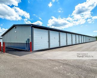 Photo 6 of Underdog Self Storage - 5791 West Clairemont Drive, Appleton, WI