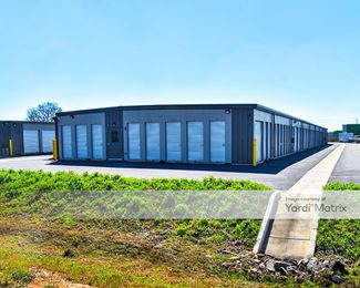 Photo 3 of Extra Space Storage - 200 Leamington Blvd, Byron, GA