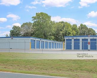 Photo 4 of StorMark Self Storage - 4902 Beeson Farm Road, Sophia, NC