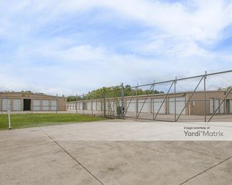 Photo 5 of 4 Sight Storage - 2407 Woodbine Drive, Kilgore, TX