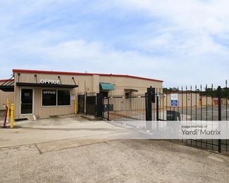 Photo 2 of Storage Rentals of America - 2903 South Street, Nacogdoches, TX