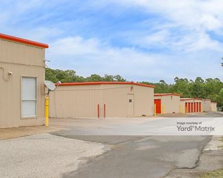 Photo 3 of Storage Rentals of America - 2903 South Street, Nacogdoches, TX