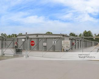 Photo 2 of SecurCare Self Storage - 3400 East Marshall Avenue, Longview, TX