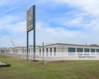Photo 3 of Alpine Storage - 2911 Alpine Road, Longview, TX