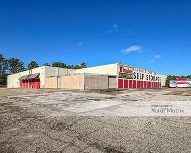 Storage Units for Rent available at 1909 West Loop 281, Longview, TX 75604