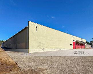 Photo 3 of SecurCare Self Storage - 1909 West Loop 281, Longview, TX