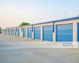 Photo 5 of All Stor-Fort Knox - 5300 J Street SW, Cedar Rapids, IA
