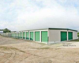 Photo 4 of J W Mini Self Storage - 2200 Highway 64, Anamosa, IA