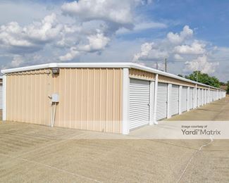 Photo 5 of Fritts Storage-Package Solutions - 5340 Covert Court, Newburgh, IN
