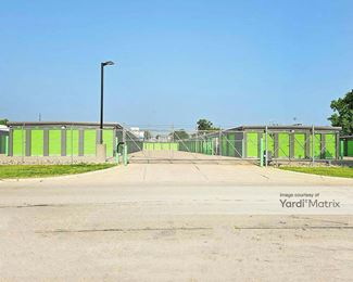 Photo 4 of Green Acres Storage - 2200 Scotty Drive SW, Cedar Rapids, IA