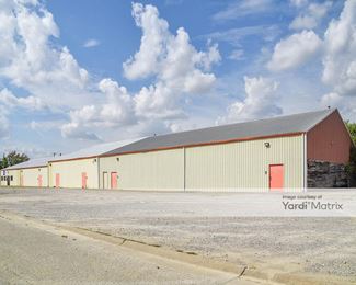 Photo 4 of Storage Rentals of America - 6998 Loehr Road, Newburgh, IN
