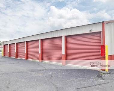 Storage Units for Rent available at 2811 South Green River Road, Evansville, IN 47715