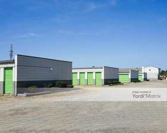 Photo 2 of Extra Space Storage - 630 MacArthur Blvd, Bourne, MA