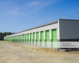 Photo 3 of Extra Space Storage - 630 MacArthur Blvd, Bourne, MA