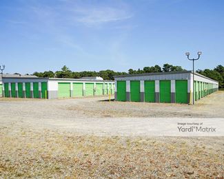 Photo 4 of Extra Space Storage - 630 MacArthur Blvd, Bourne, MA