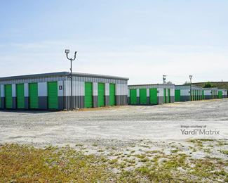 Photo 5 of Extra Space Storage - 630 MacArthur Blvd, Bourne, MA