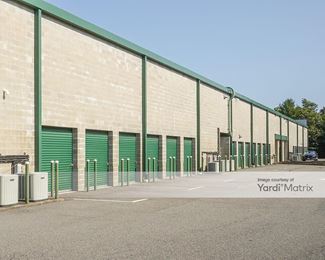 Photo 2 of Flagship Sun Self Storage - 490 Main Street, Mashpee, MA