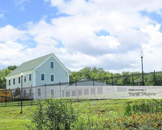Photo 3 of RightSpace Storage - 180 Londonderry Turnpike, Hooksett, NH