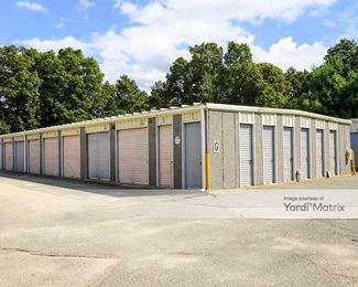 Photo 5 of Sun Self Storage - 709 Gifford Street, Falmouth, MA