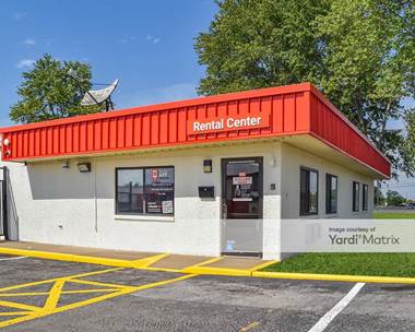Storage Units for Rent available at 1920 North Green River Road, Evansville, IN 47715