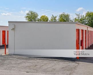 Photo 4 of Public Storage - 1920 North Green River Road, Evansville, IN