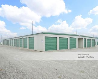 Photo 2 of Streamlined Storage - 4942 Oak Crest Hill Road SE, Iowa City, IA
