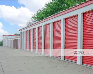 Photo 2 of Storage Rentals of America - 4181 Alyssa Court, Iowa City, IA