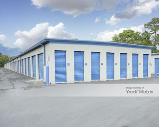 Photo 4 of Lock Up Self Storage, The - 251 Whites Path, South Yarmouth, MA