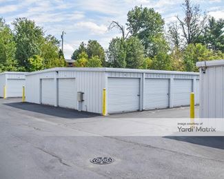 Photo 4 of Storage Rentals of America - 2323 Saint George Road, Evansville, IN