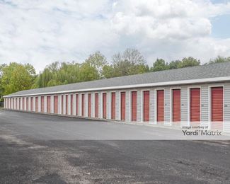 Photo 2 of Henderson Self Storage - 2755 Sunset Lane, Henderson, KY