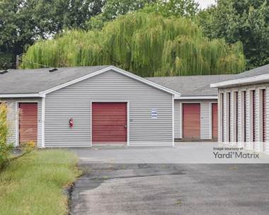 Storage Units for Rent available at 2755 Sunset Lane, Henderson, KY 42420