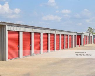 Photo 2 of Lighthouse Storage - 4405 North Green River Road, Evansville, IN