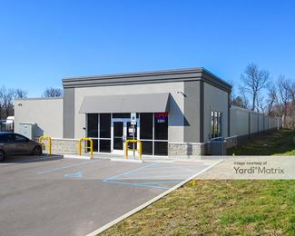 Photo 2 of Public Storage - 3301 Schlosser Farm Way, Jeffersonville, IN