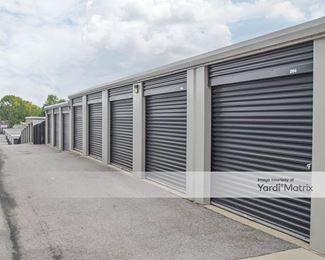 Photo 2 of Lighthouse Storage - 2429 US Highway 60, Henderson, KY