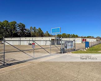 Photo 2 of Right Move Storage - 301 Providence Circle, Hallsville, TX
